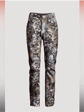 Women's Cargo Pants in Camo Print